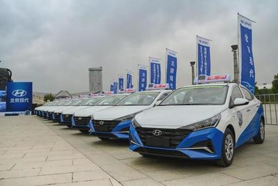 滄州市區(qū)出租車將陸續(xù)更換為北京現(xiàn)代品牌汽車!新車曝光!